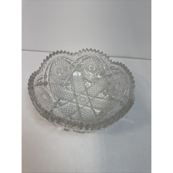 Antique, Cut Crystal Glass Bowl Gorgeous and Sparkling!! - Picture 4 of 11